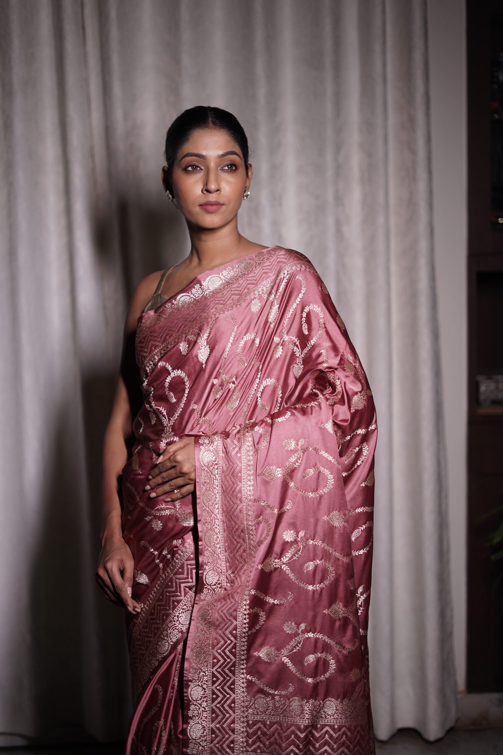 Banarasi Handloom Musru Silk Saree - Image 2